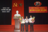 Đảng bộ Trường Đại học Sao Đỏ tổ chức Lễ trao tặng huy hiệu 30 năm tuổi Đảng cho Đảng viên