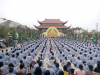 Sinh viên lớp DK5-CNTT tại Lễ hội Hoa Đăng Vía Bồ Tát Quán Thế Âm chùa Diên Quang