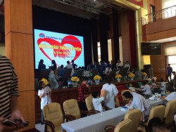 Trường Đại học Sao Đỏ tổ chức hiến máu nhân đạo năm 2018