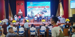 Trường Đại học Sao Đỏ chào đón các tân sinh viên ĐK10 và Ck15